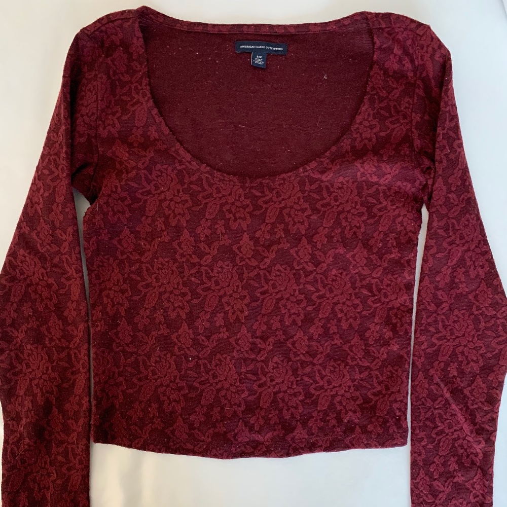 American Eagle women's floral crop top long sleeve
